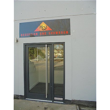 416 - High Quality Commercial Door Entrance